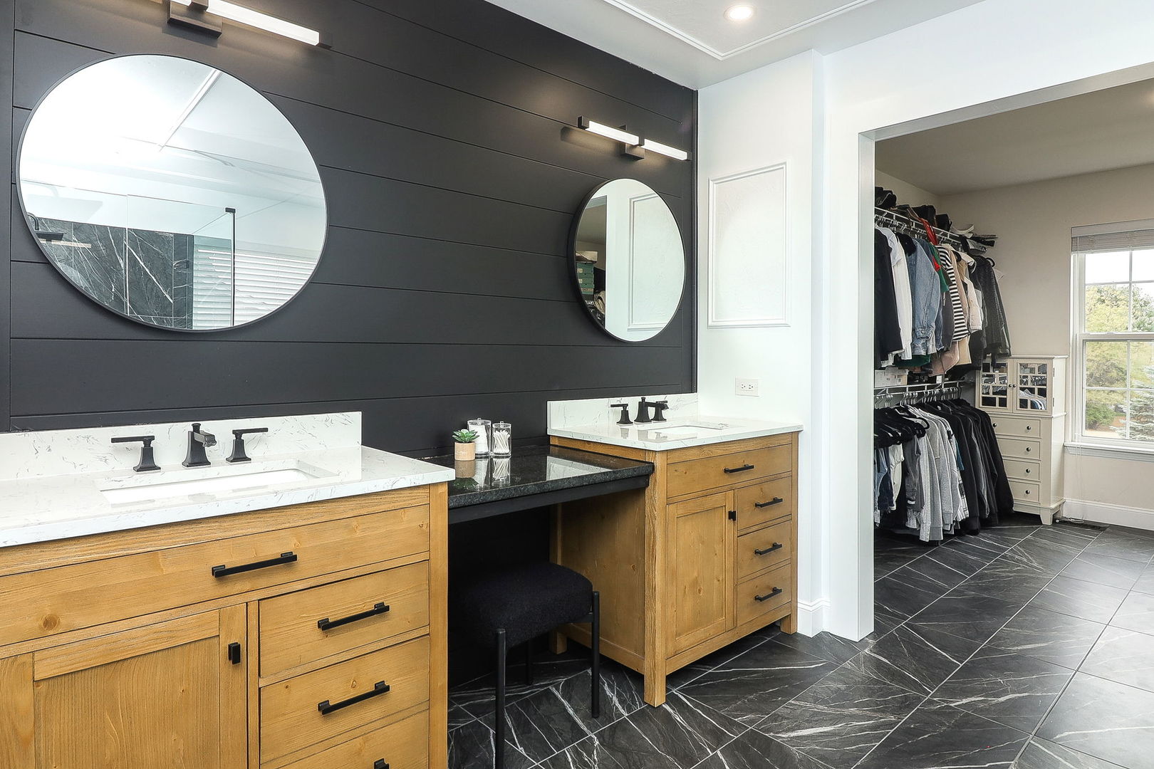 335 Forest Trail, South Elgin, IL 60177