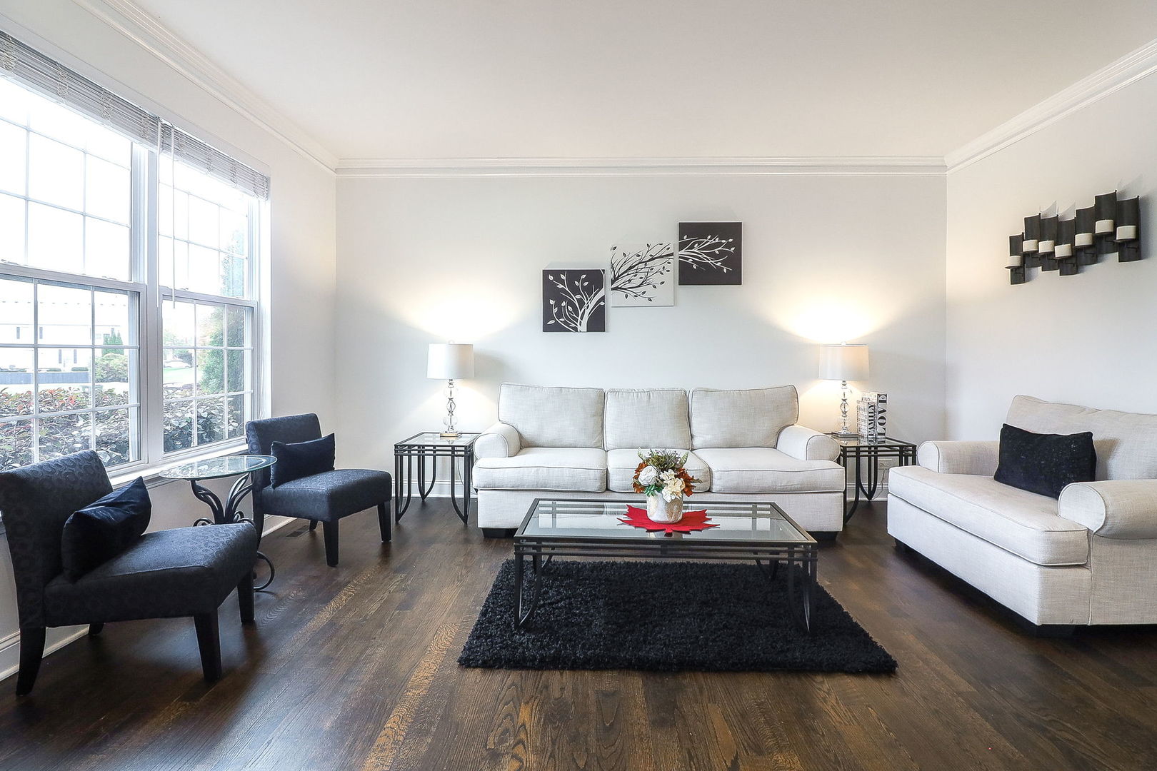 335 Forest Trail, South Elgin, IL 60177