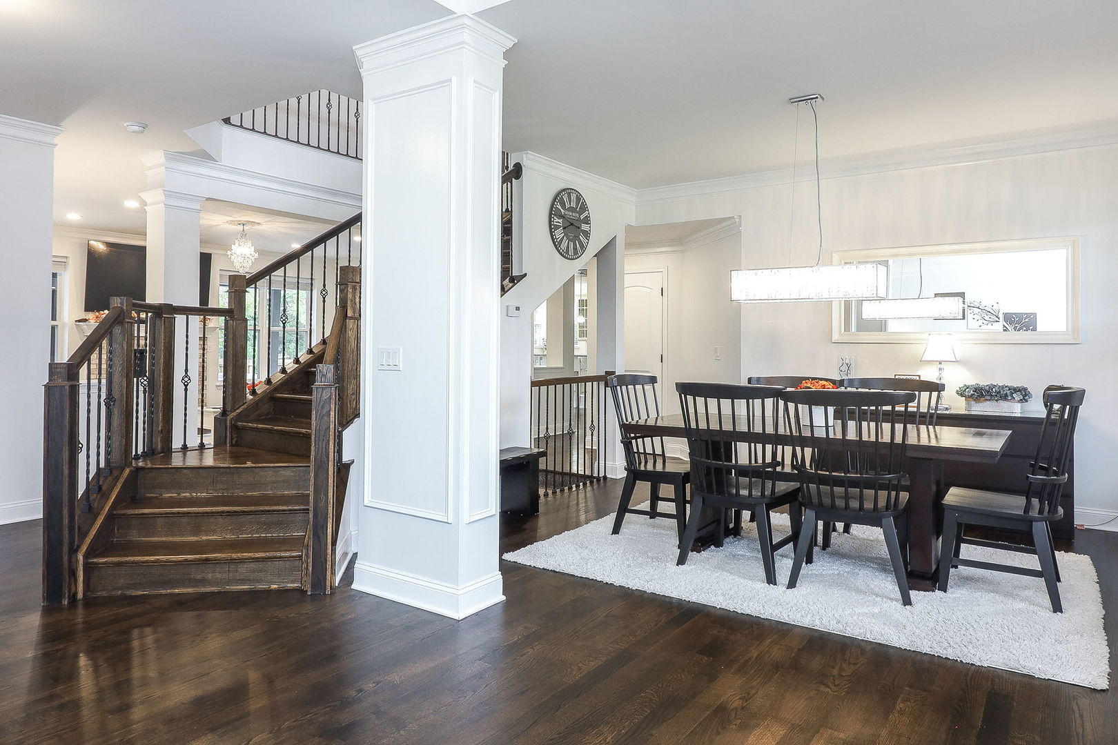 335 Forest Trail, South Elgin, IL 60177