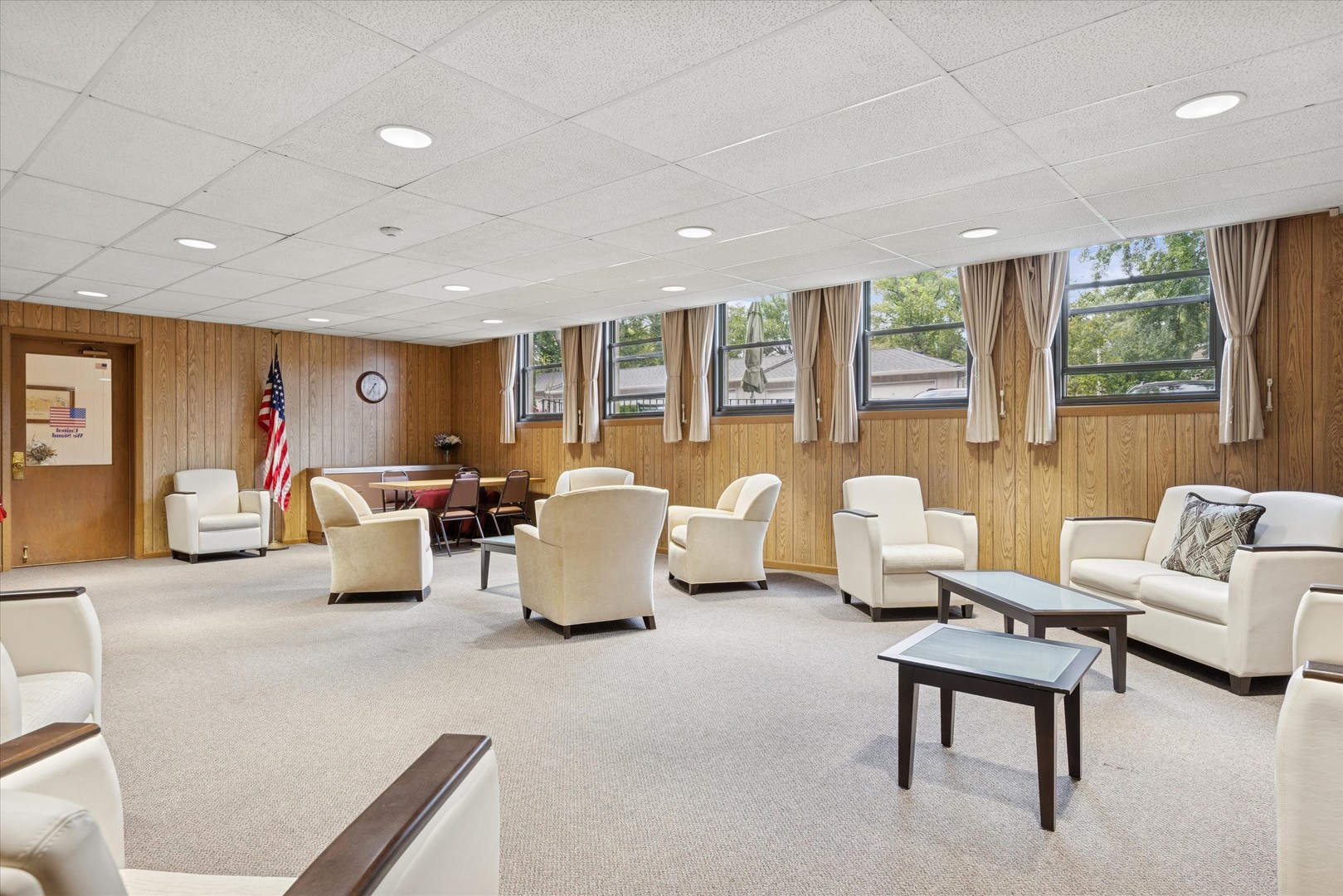 530 E Highland Avenue #A2, Villa Park, IL 60181