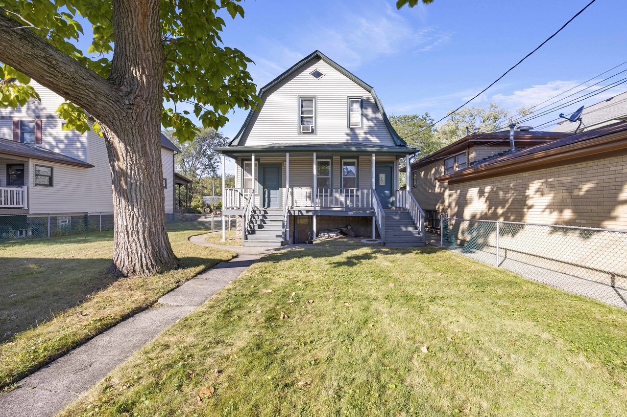 13331 S Commercial Avenue, Chicago, IL 60633