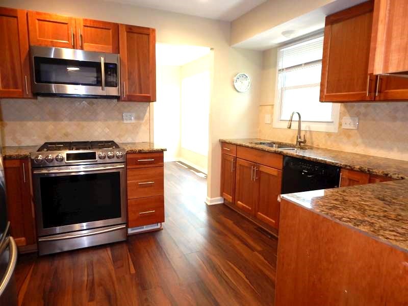 2080 Springside Drive, Naperville, IL 60565