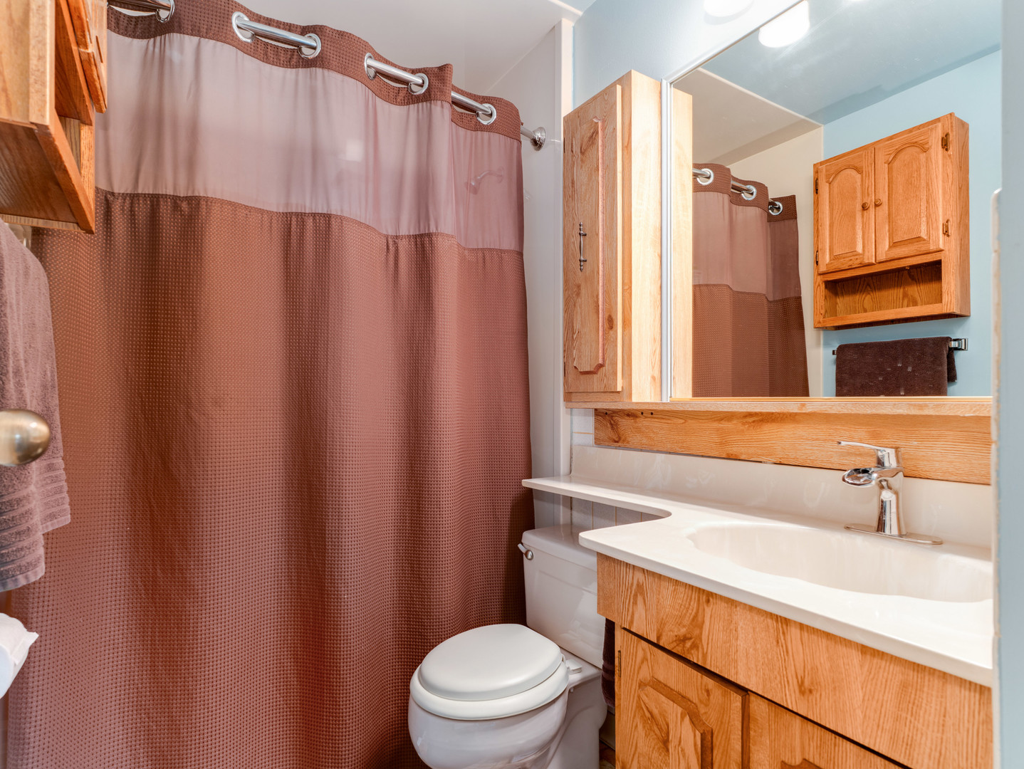 7211 Wolf Road #301A, Indian Head Park, IL 60525