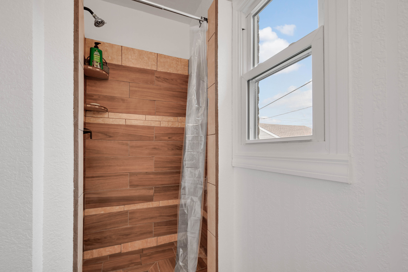 7828 Suburban Lane, Bridgeview, IL 60455