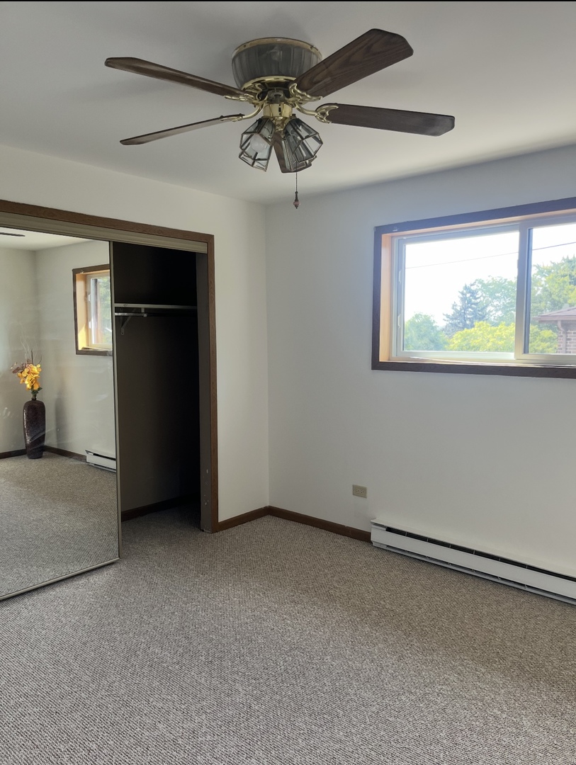 21W276 Tee Lane #C, Itasca, IL 60143