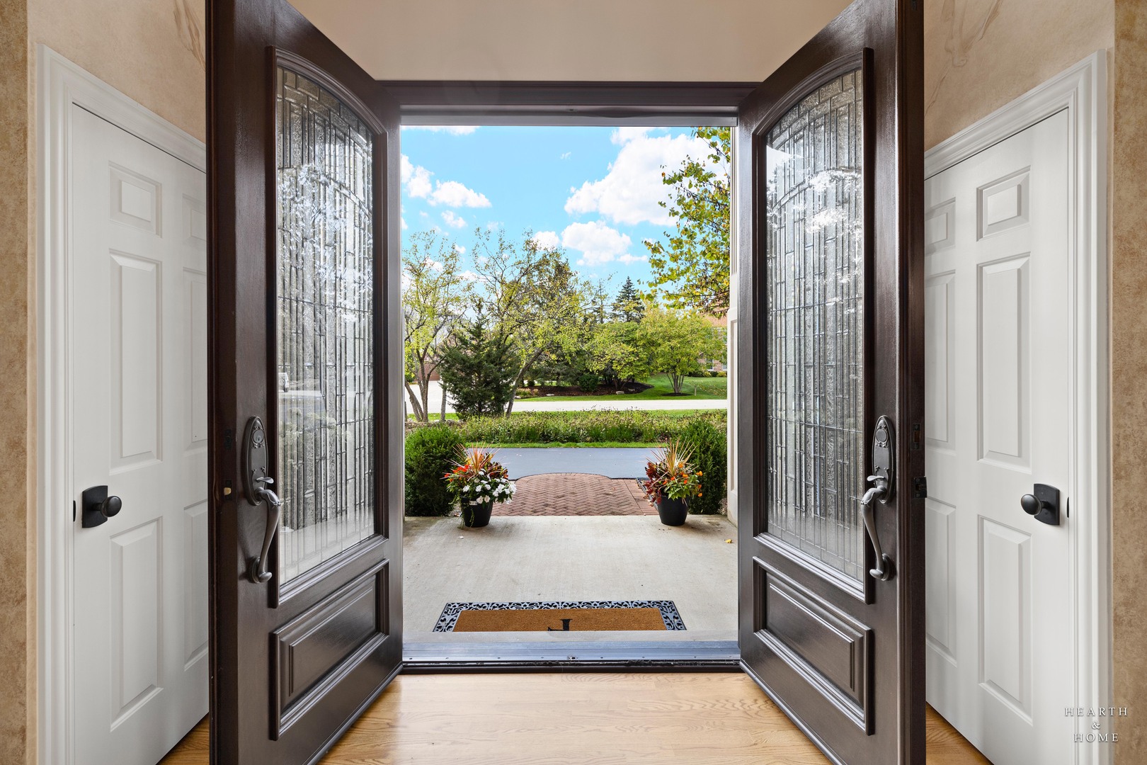 4764 Wellington Drive, Long Grove, IL 60047