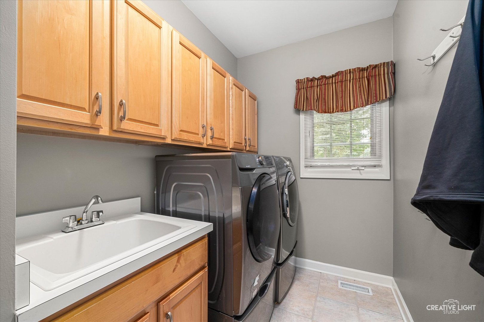 3611 Grassmere Road, Naperville, IL 60564