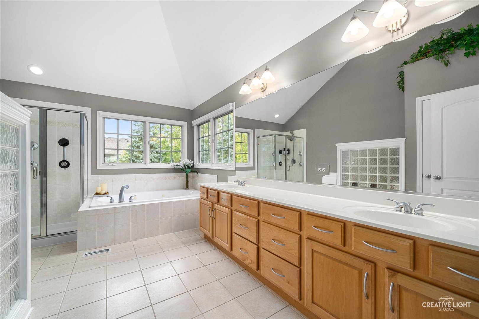 3611 Grassmere Road, Naperville, IL 60564