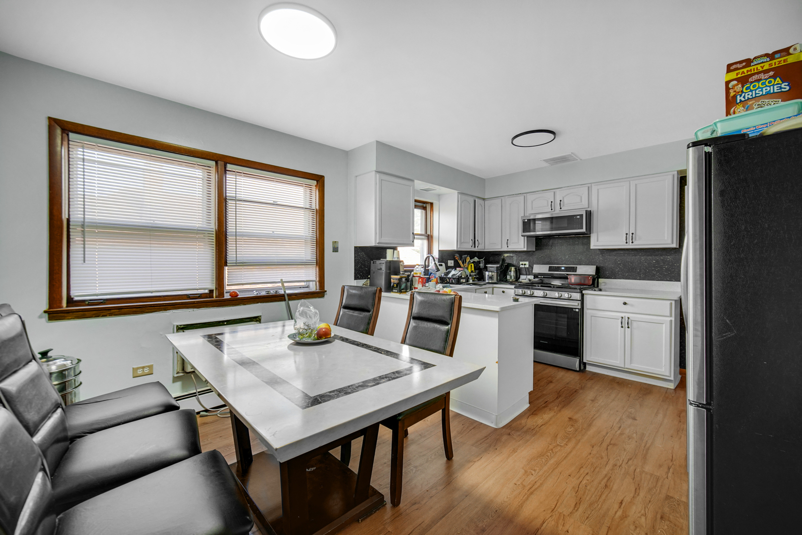 2510 N 72nd Court, Elmwood Park, IL 60707