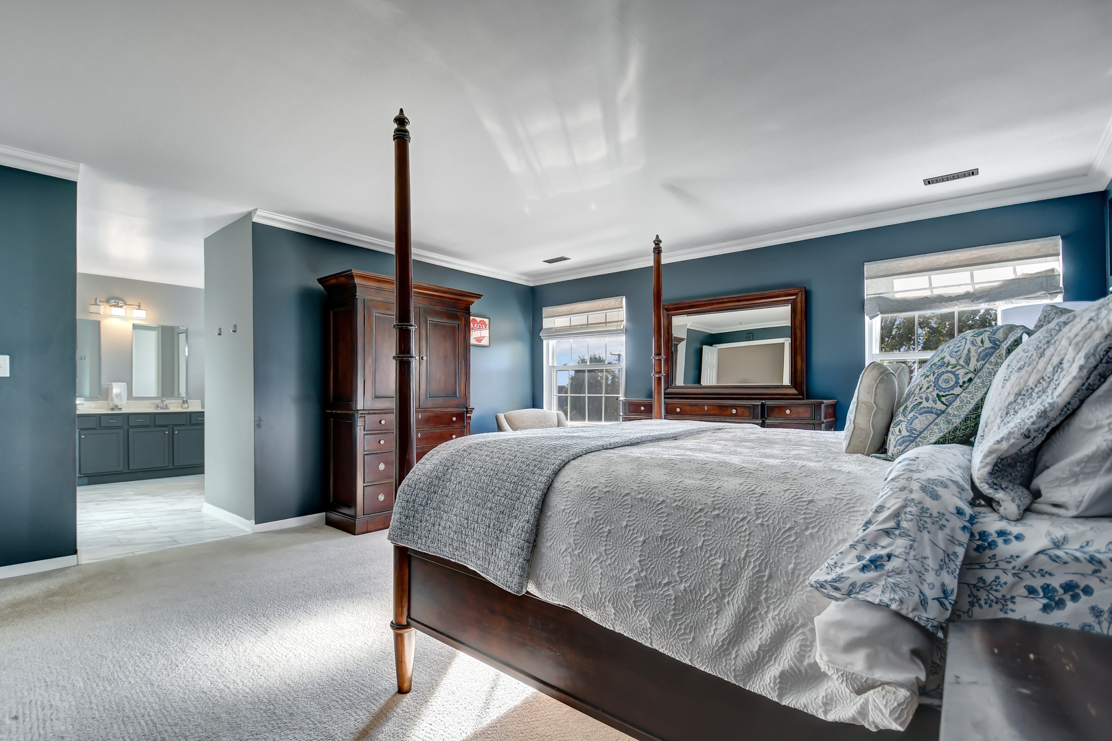 25758 S Basswood Road, Channahon, IL 60410