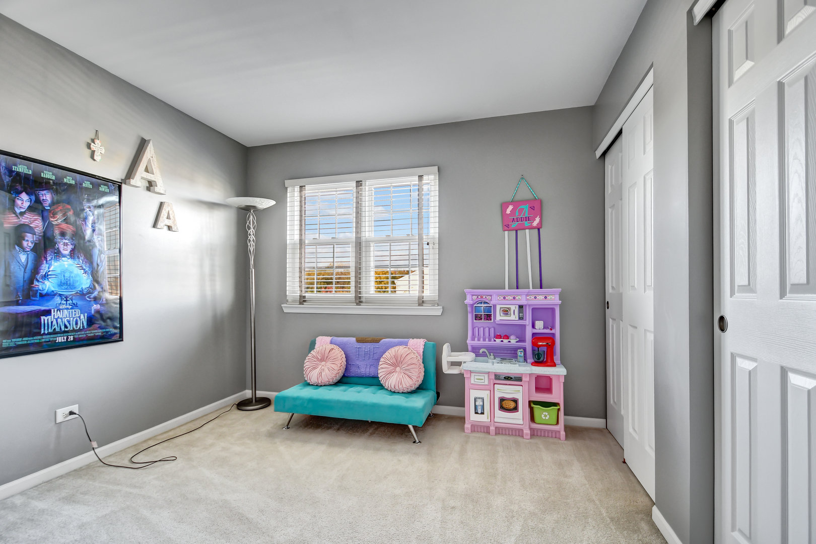 25758 S Basswood Road, Channahon, IL 60410