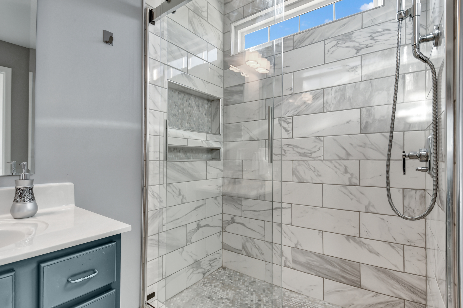 25758 S Basswood Road, Channahon, IL 60410