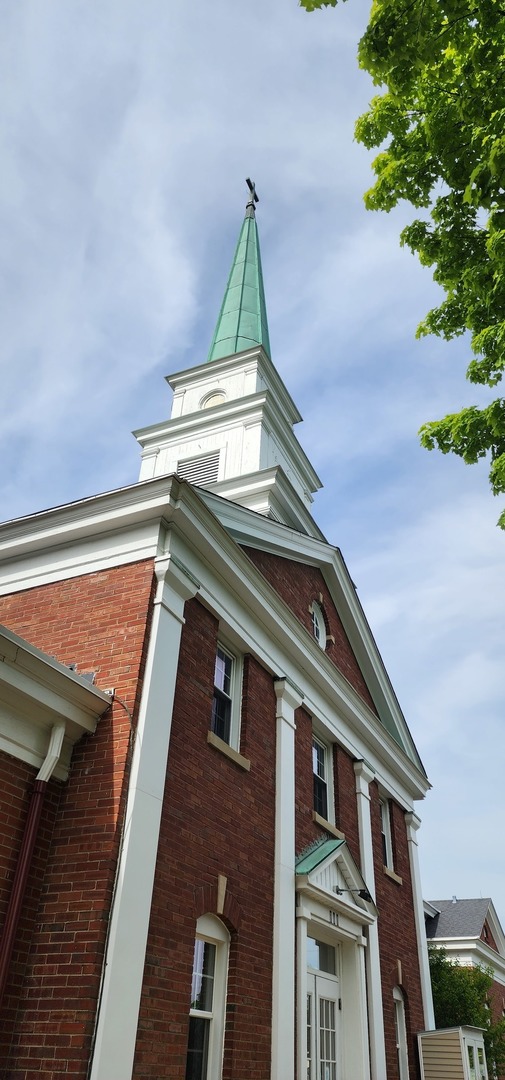 700 E 9th Street, Lockport, IL 60441