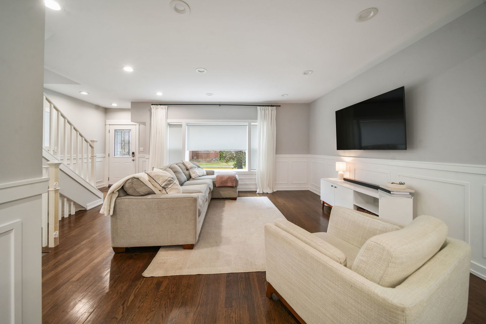 2406 Oak Park Avenue, Berwyn, IL 60402