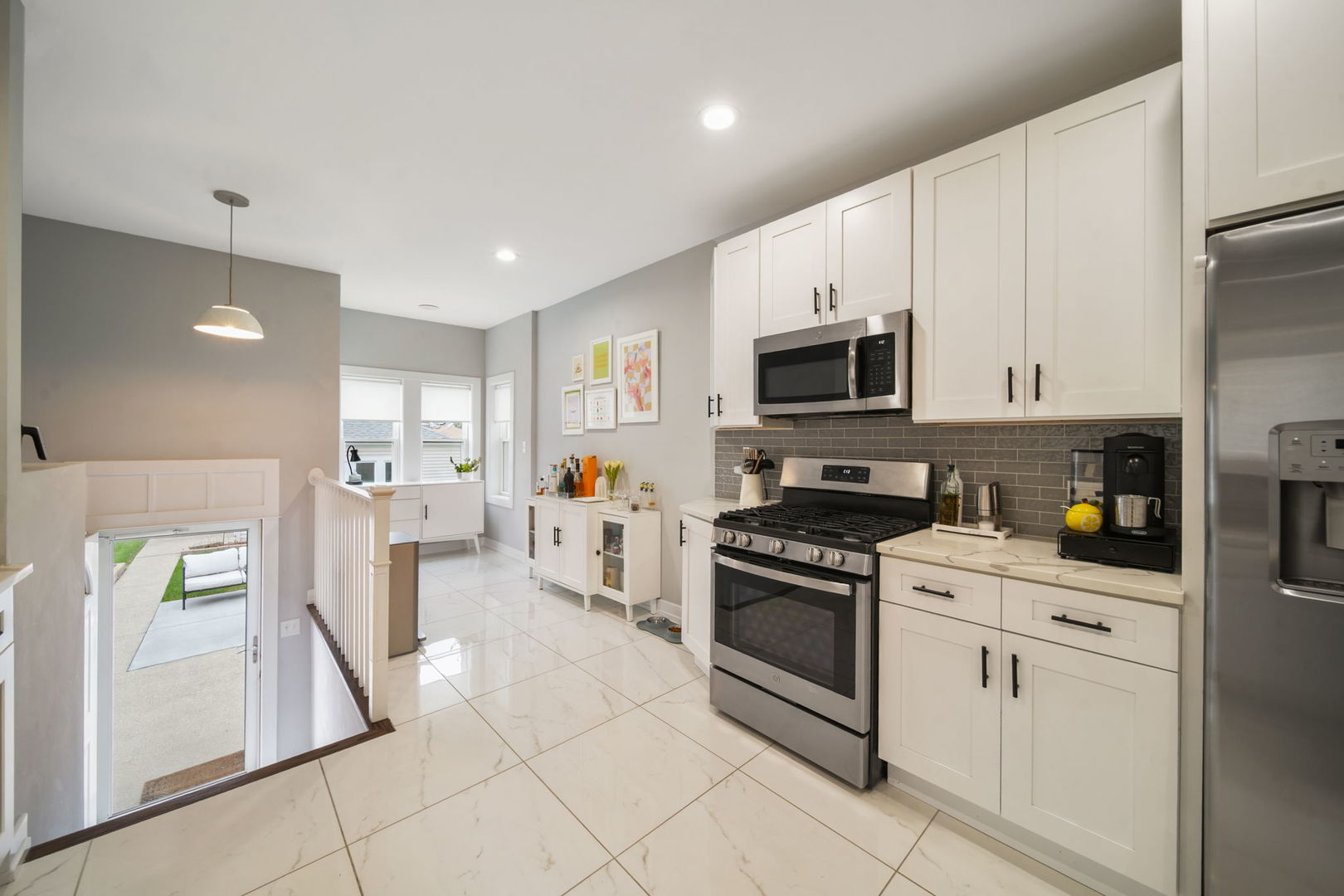 2406 Oak Park Avenue, Berwyn, IL 60402