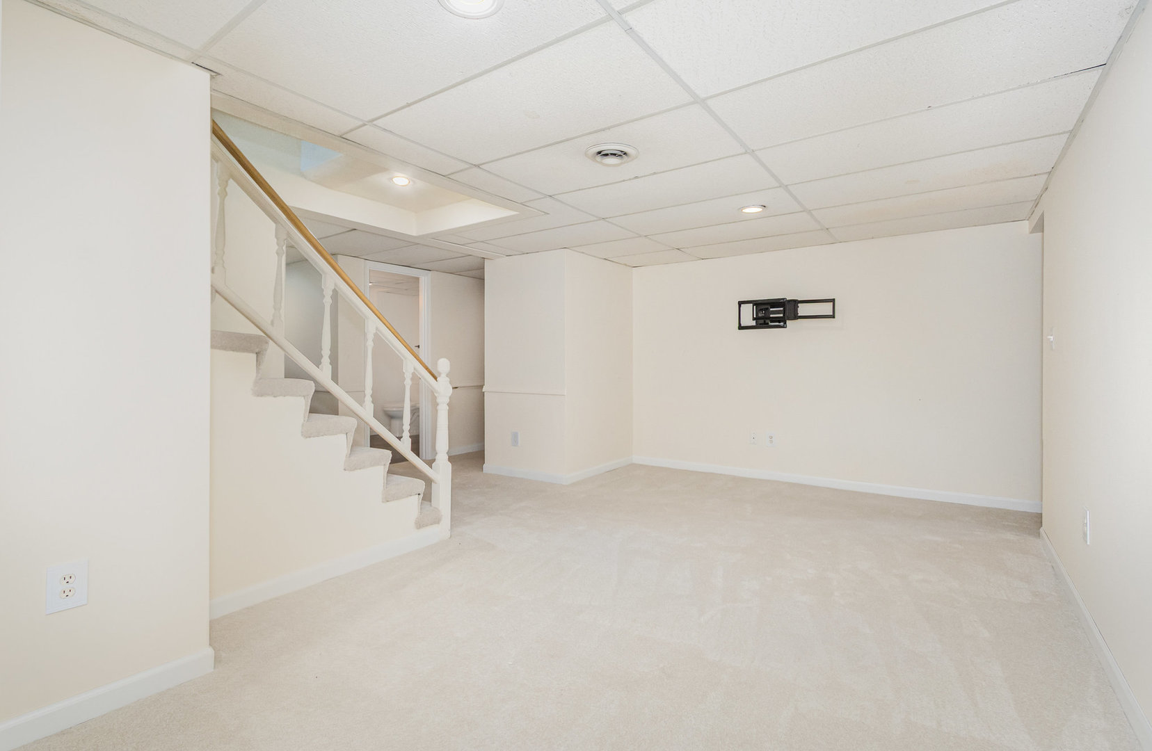 121 N Center Street, Plano, IL 60545