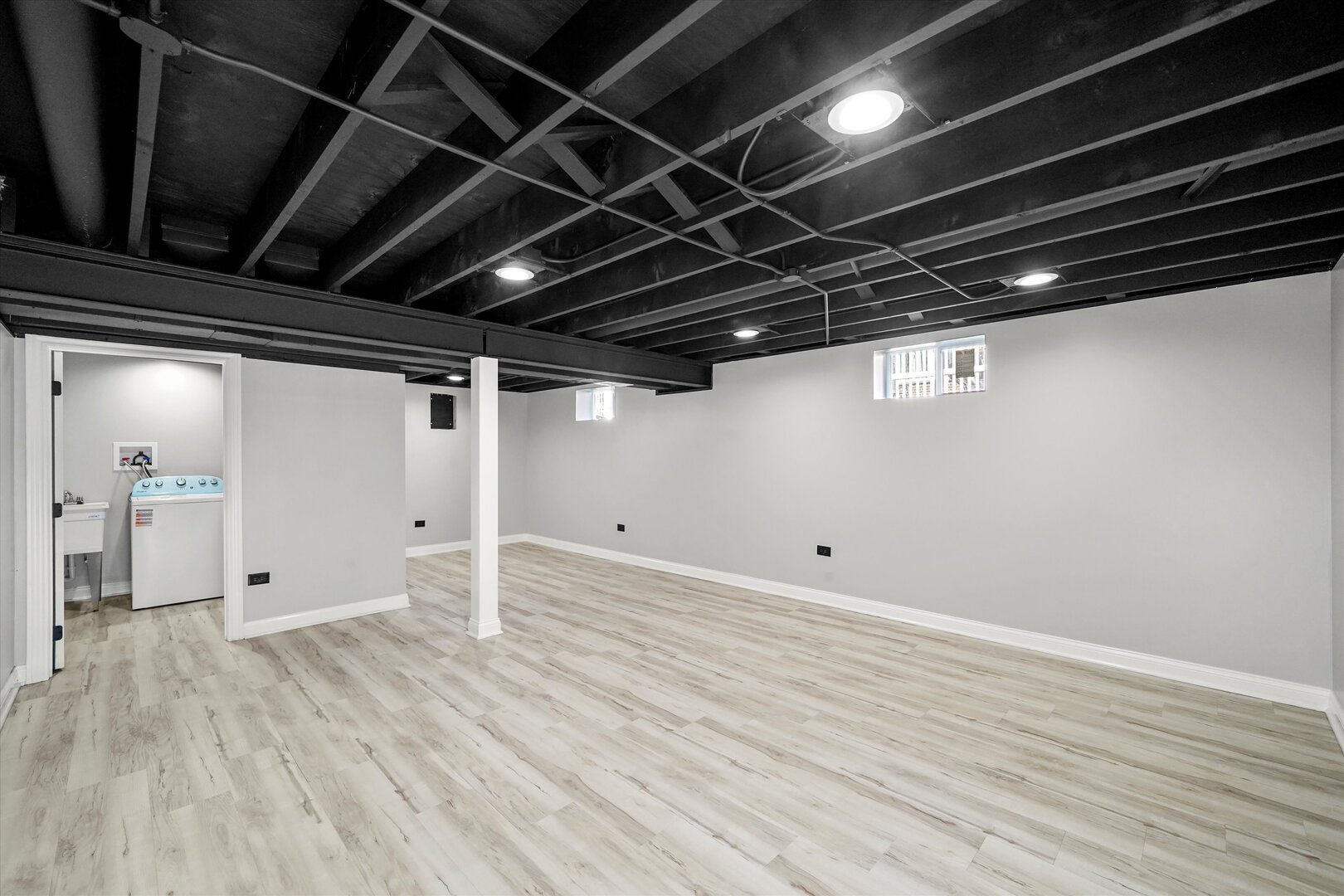 513 Chestnut Lane, Beecher, IL 60401