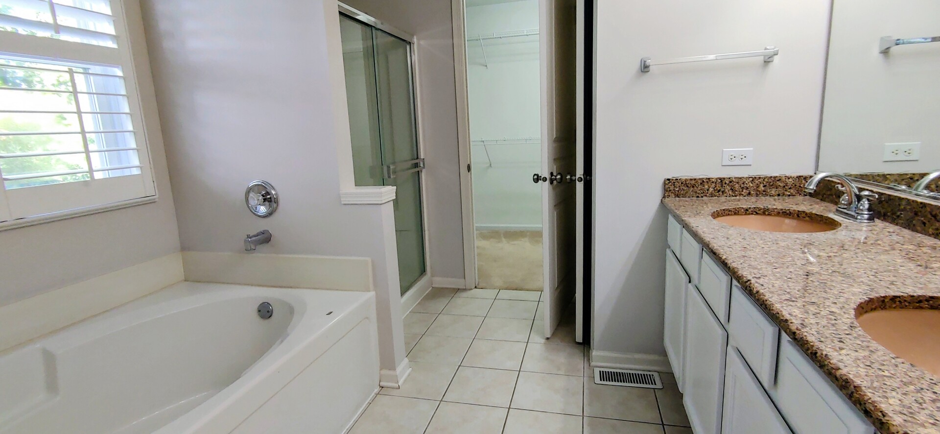 564 Woods Creek Lane, Algonquin, IL 60102