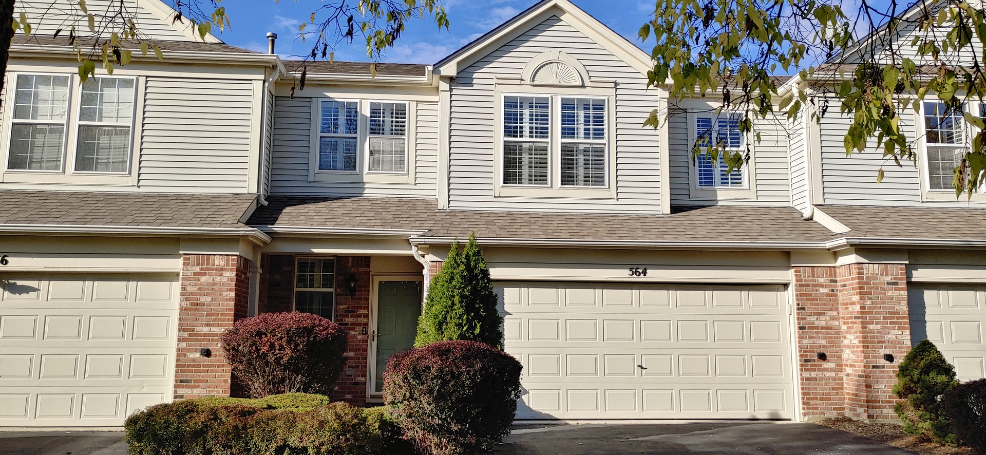 564 Woods Creek Lane, Algonquin, IL 60102