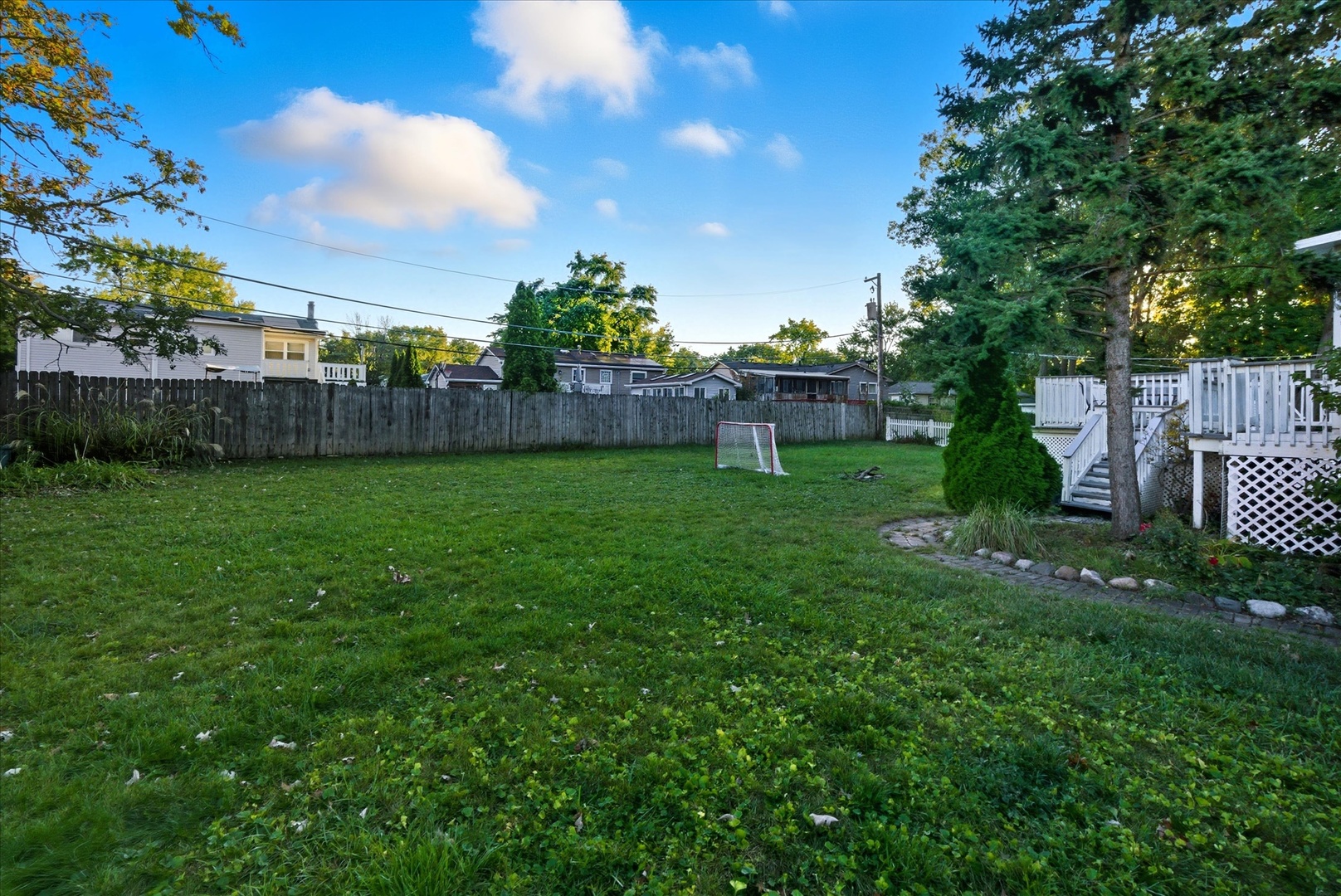 3 Oakview Court, Woodridge, IL 60517
