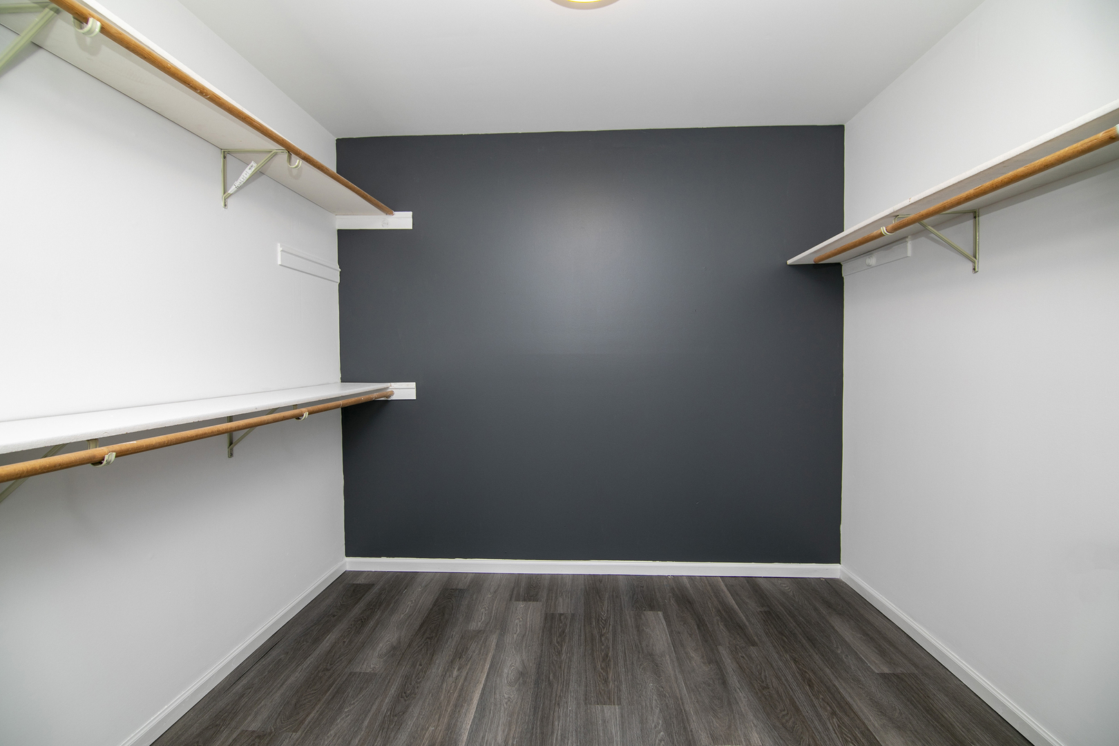 16705 Paxton Avenue, Tinley Park, IL 60477