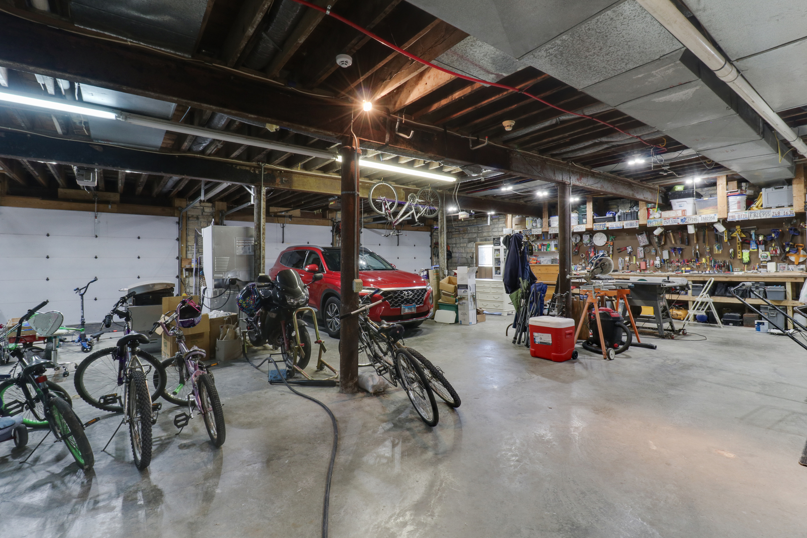 1409 Butchers Lane, Bloomington, IL 61701