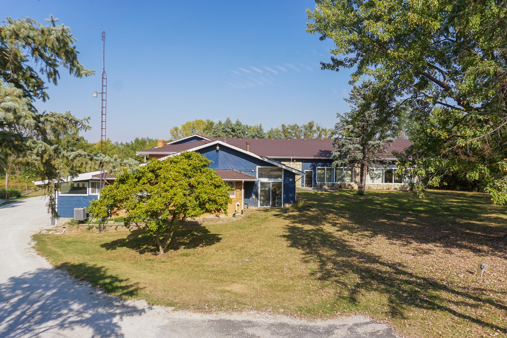 1409 Butchers Lane, Bloomington, IL 61701