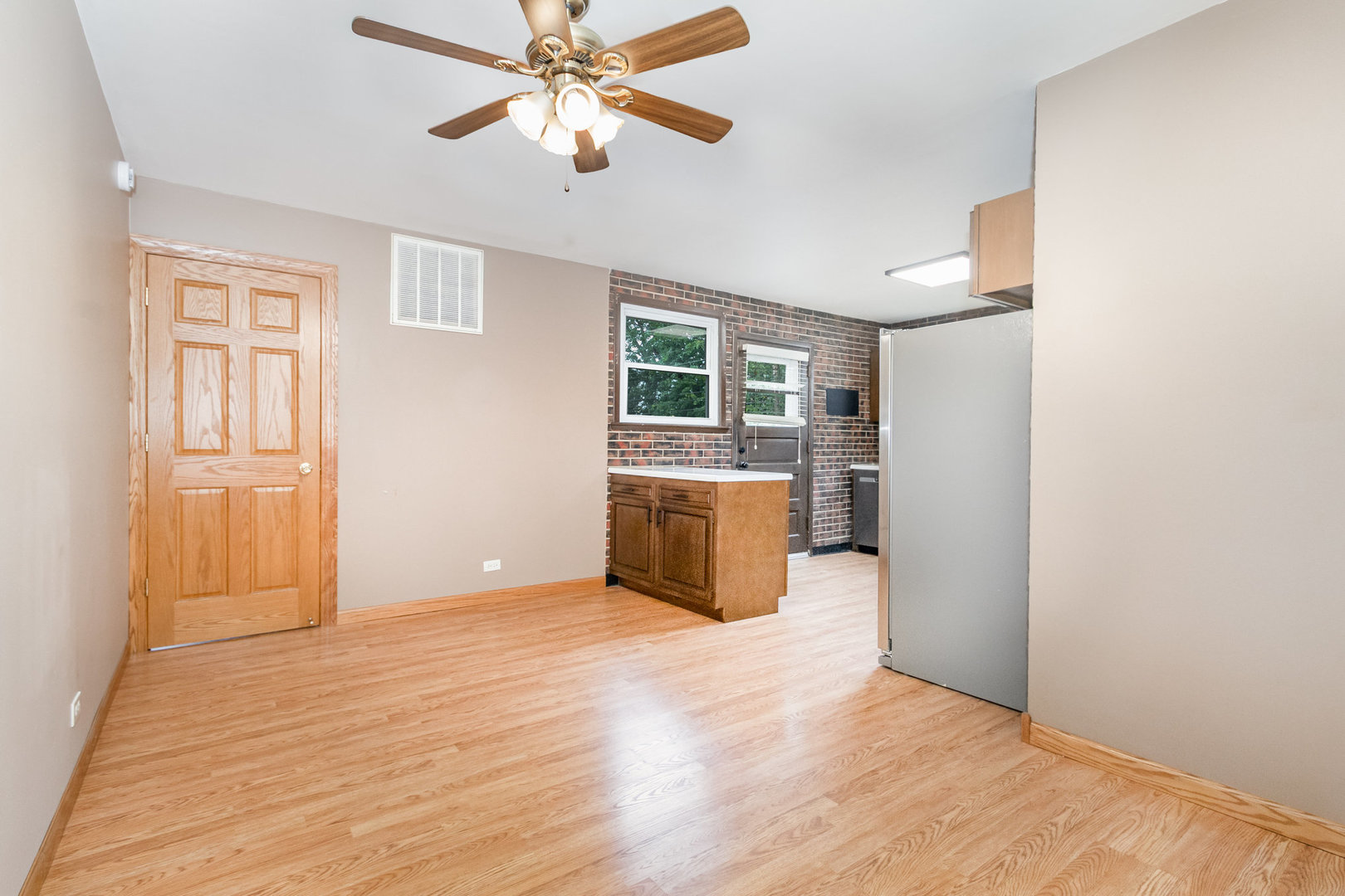 16453 Harold Street, Oak Forest, IL 60452