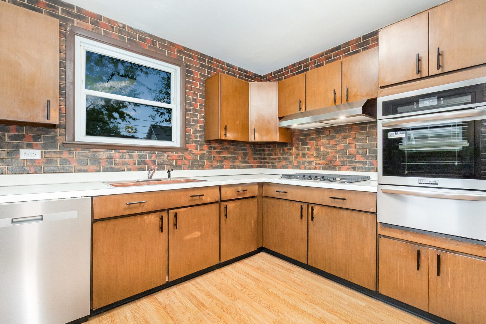 16453 Harold Street, Oak Forest, IL 60452