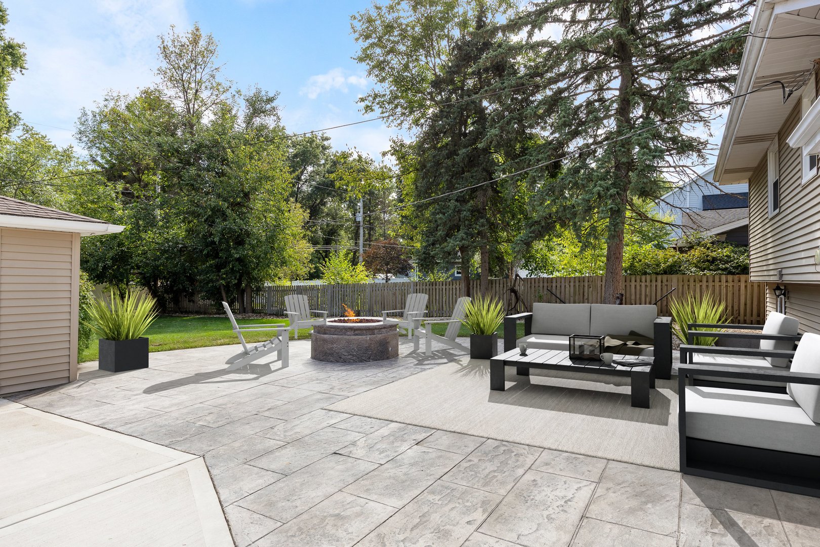 132 Robin Hill Drive, Naperville, IL 60540