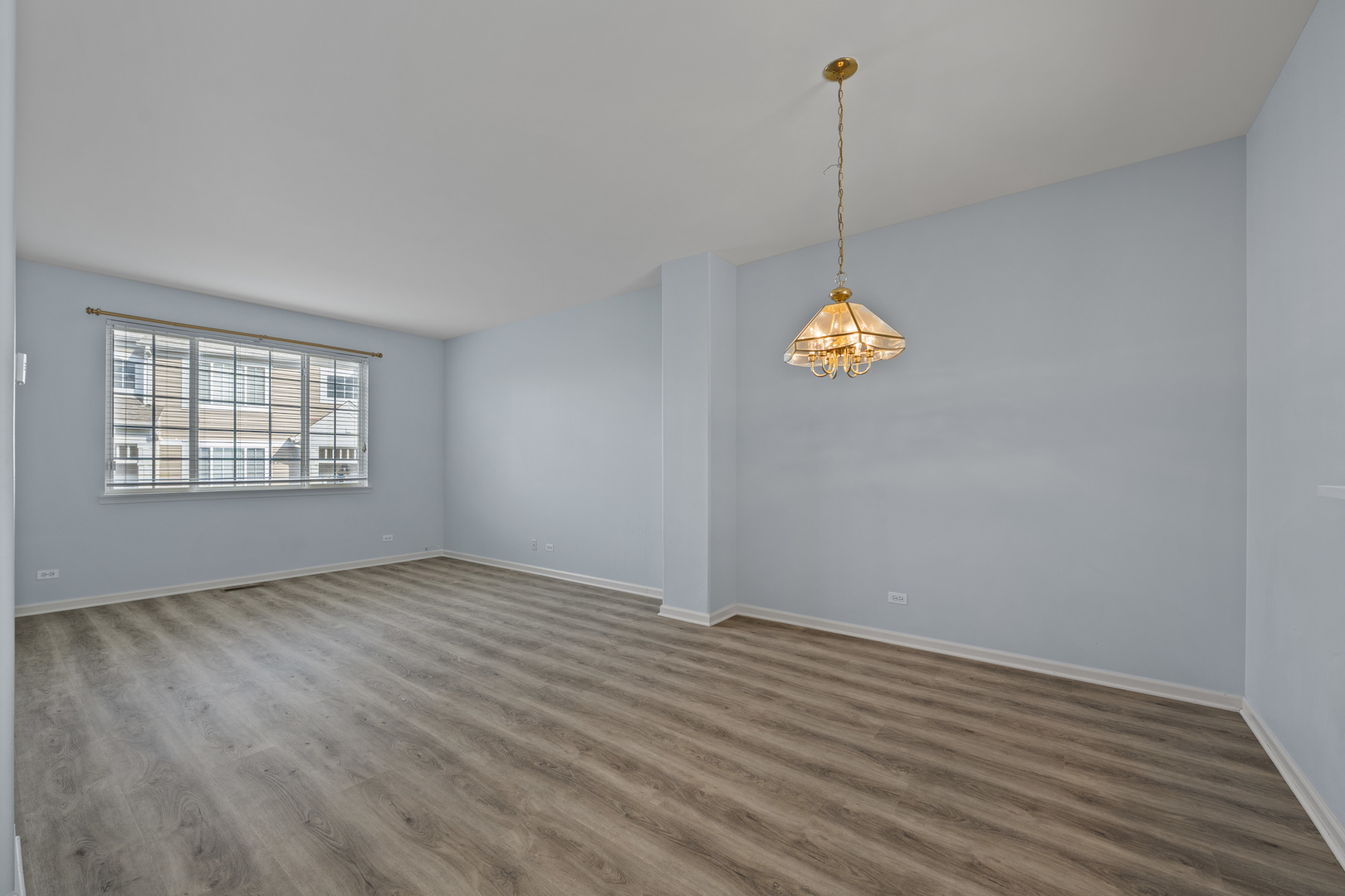 2295 TWILIGHT Drive, Aurora, IL 60503