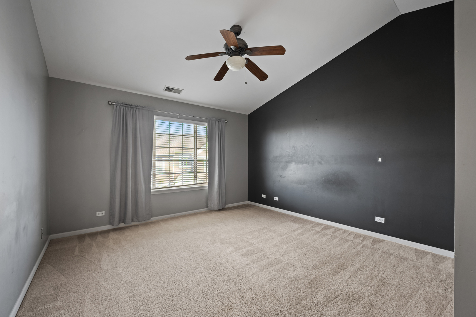 2295 TWILIGHT Drive, Aurora, IL 60503