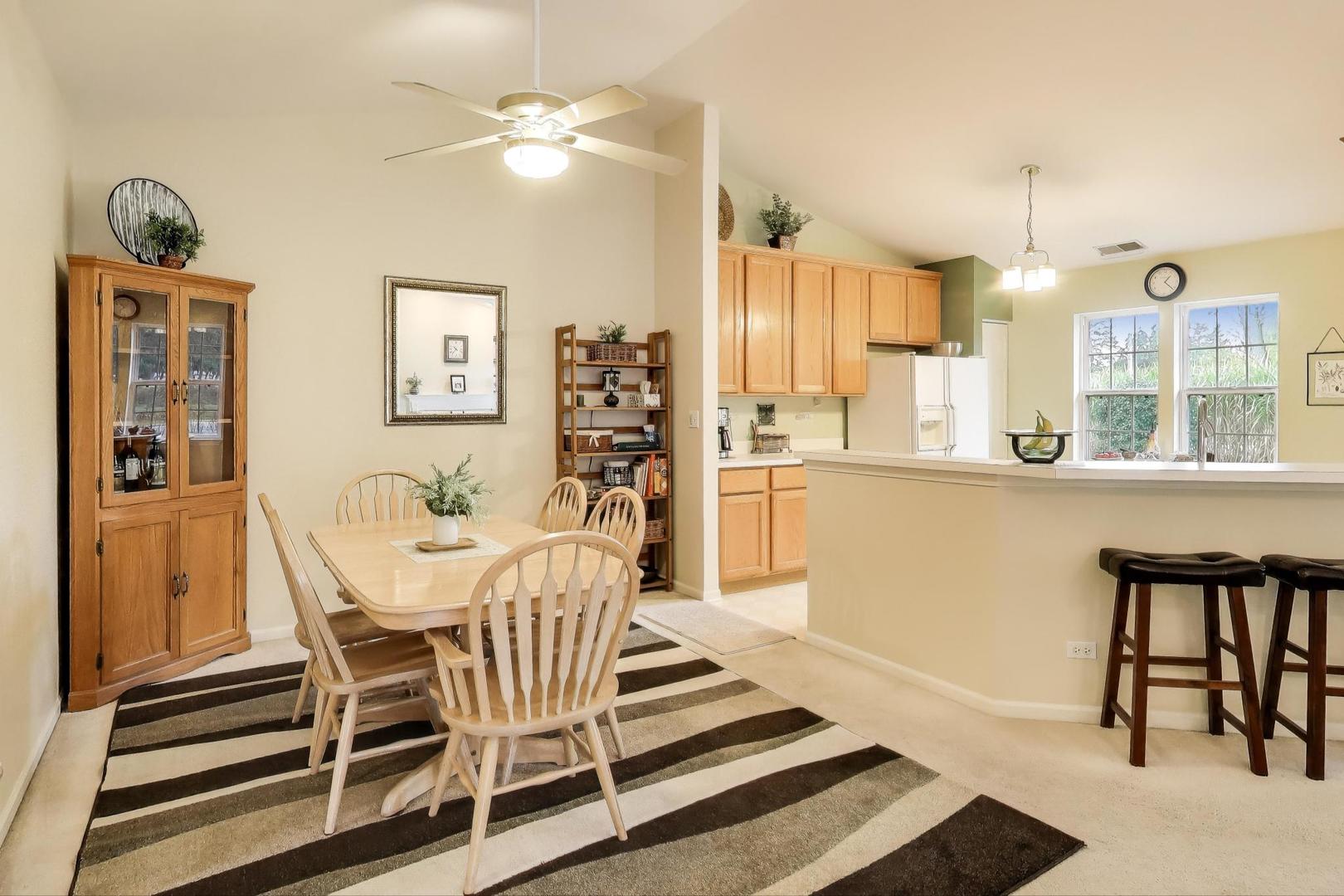 6648 Weather Hill Drive, Willowbrook, IL 60527