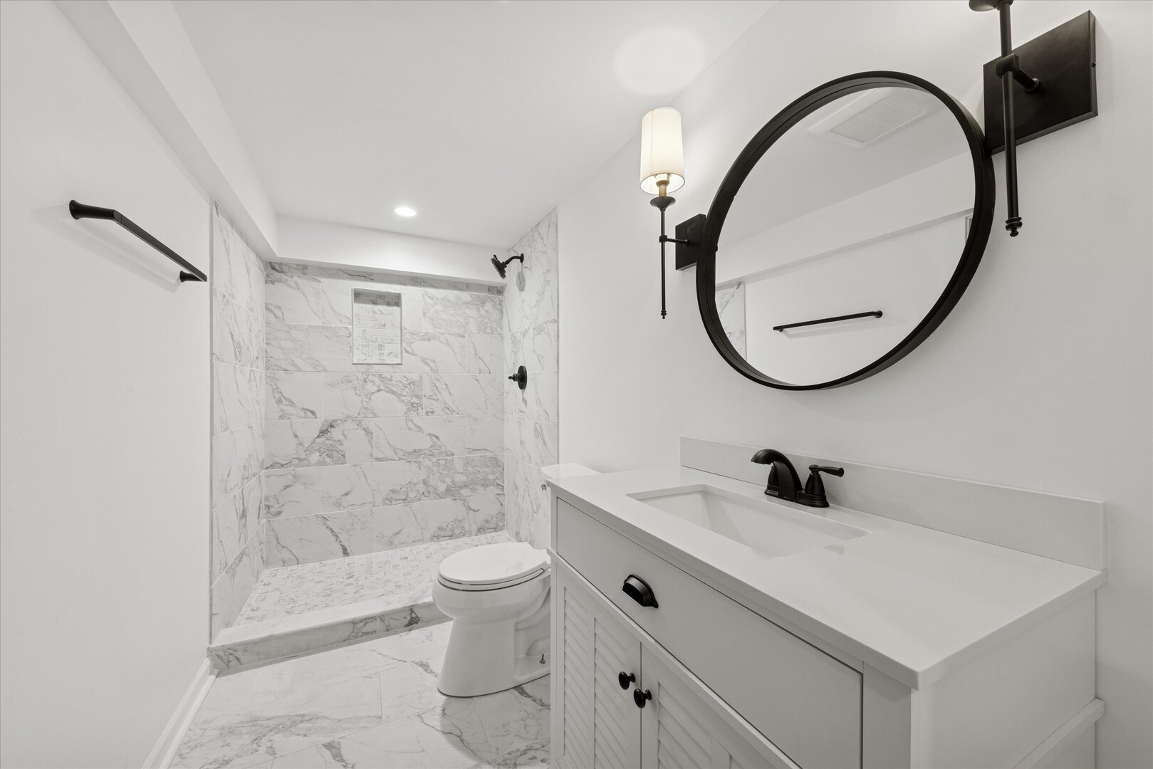 719 N Elm Street, Hinsdale, IL 60521