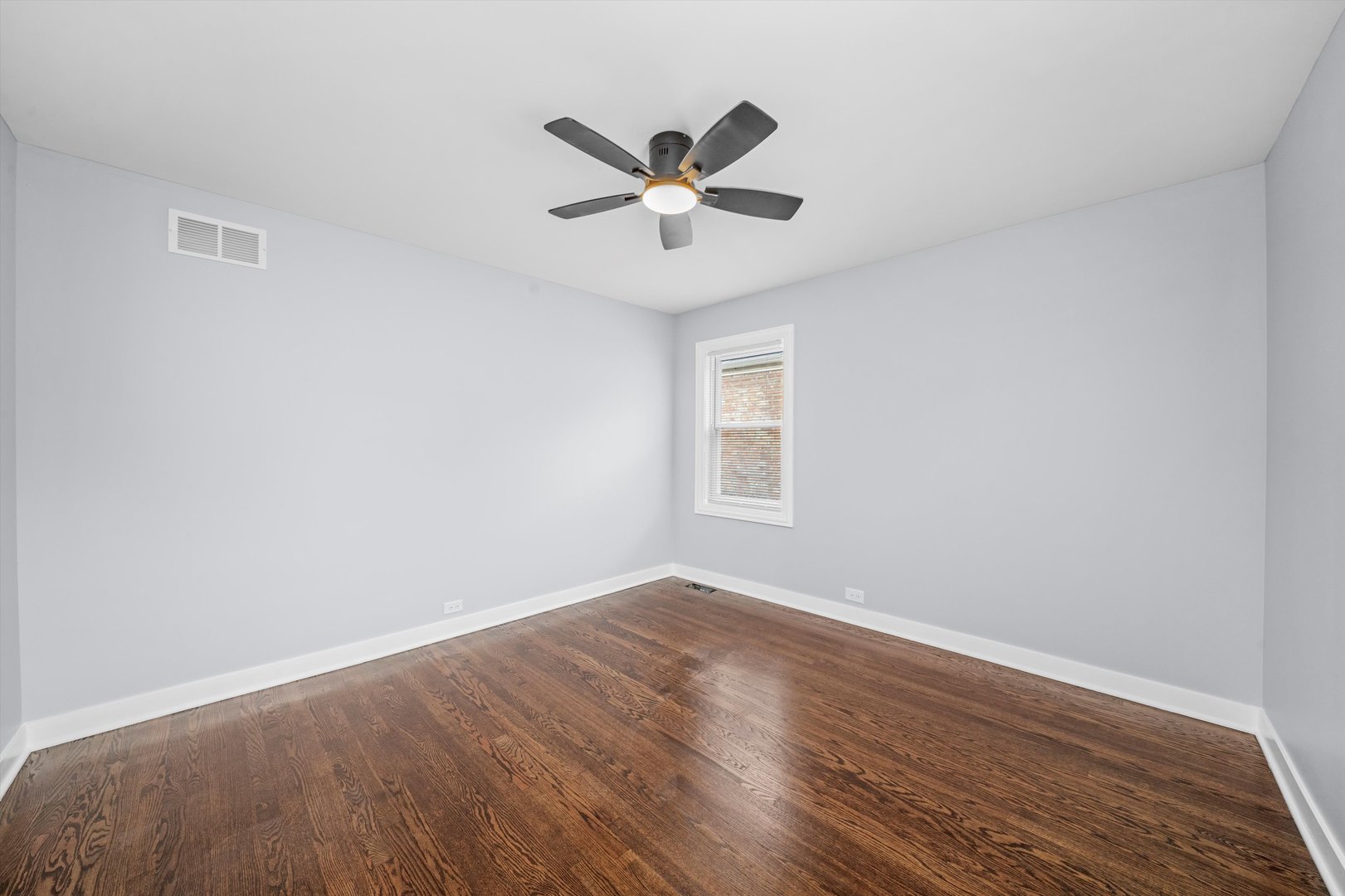 9043 S Luella Avenue, Chicago, IL 60617