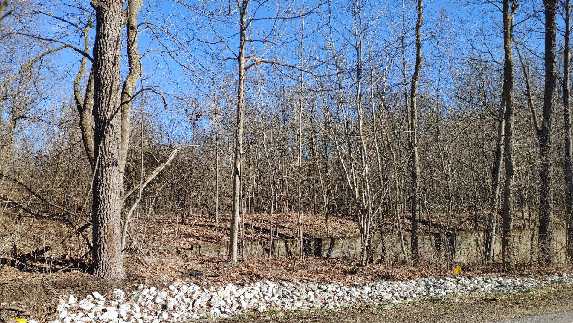 2020 E Lake Shore Drive, Twin Lakes, WI 53181