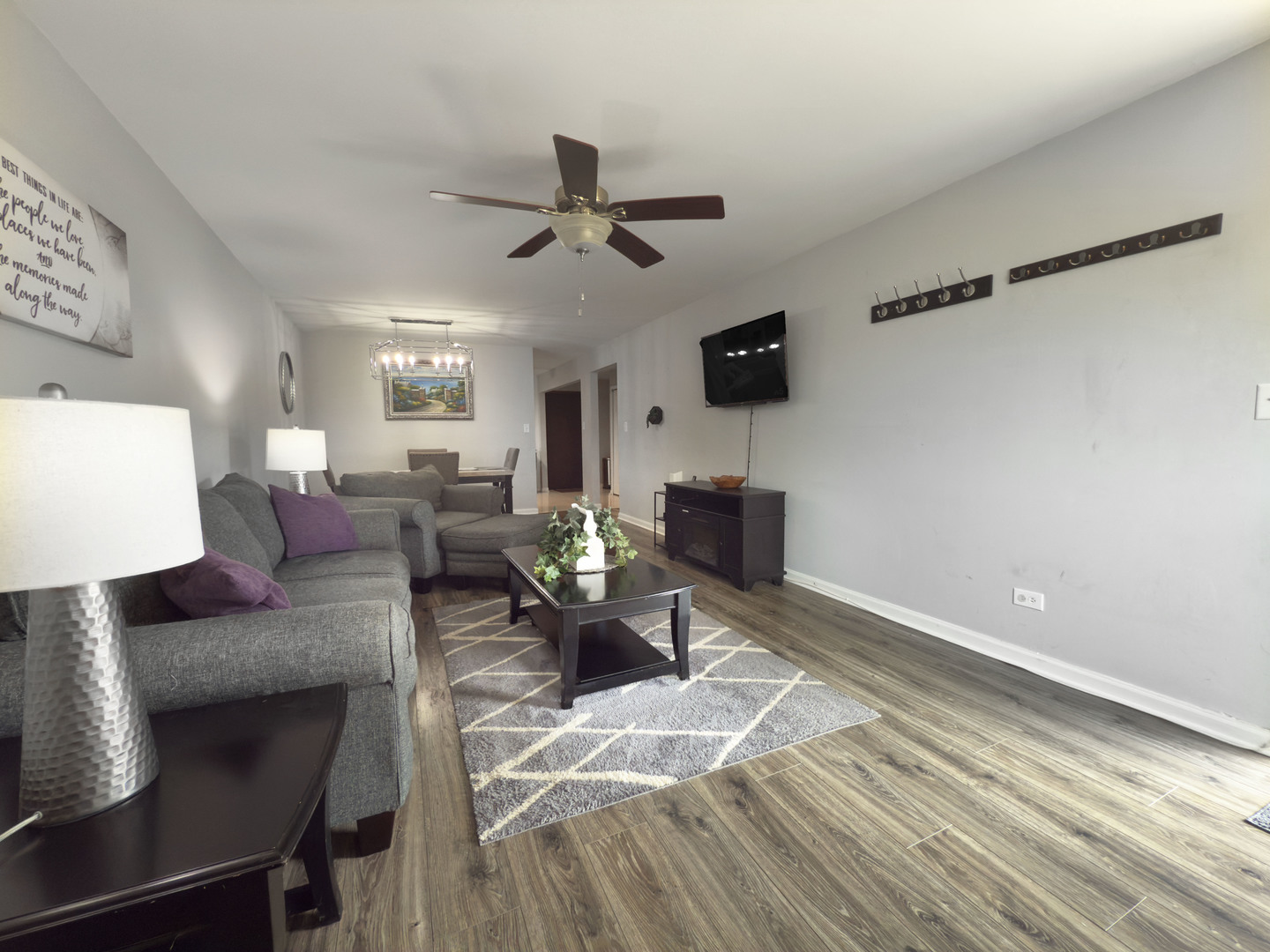 1313 S Rebecca Road #118, Lombard, IL 60148