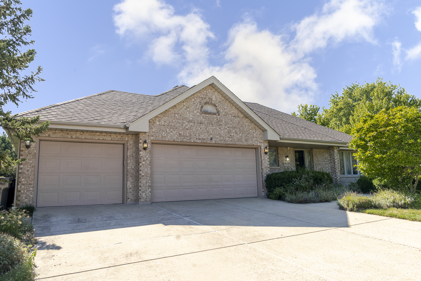 18028 Esther Drive, Orland Park, IL 60467
