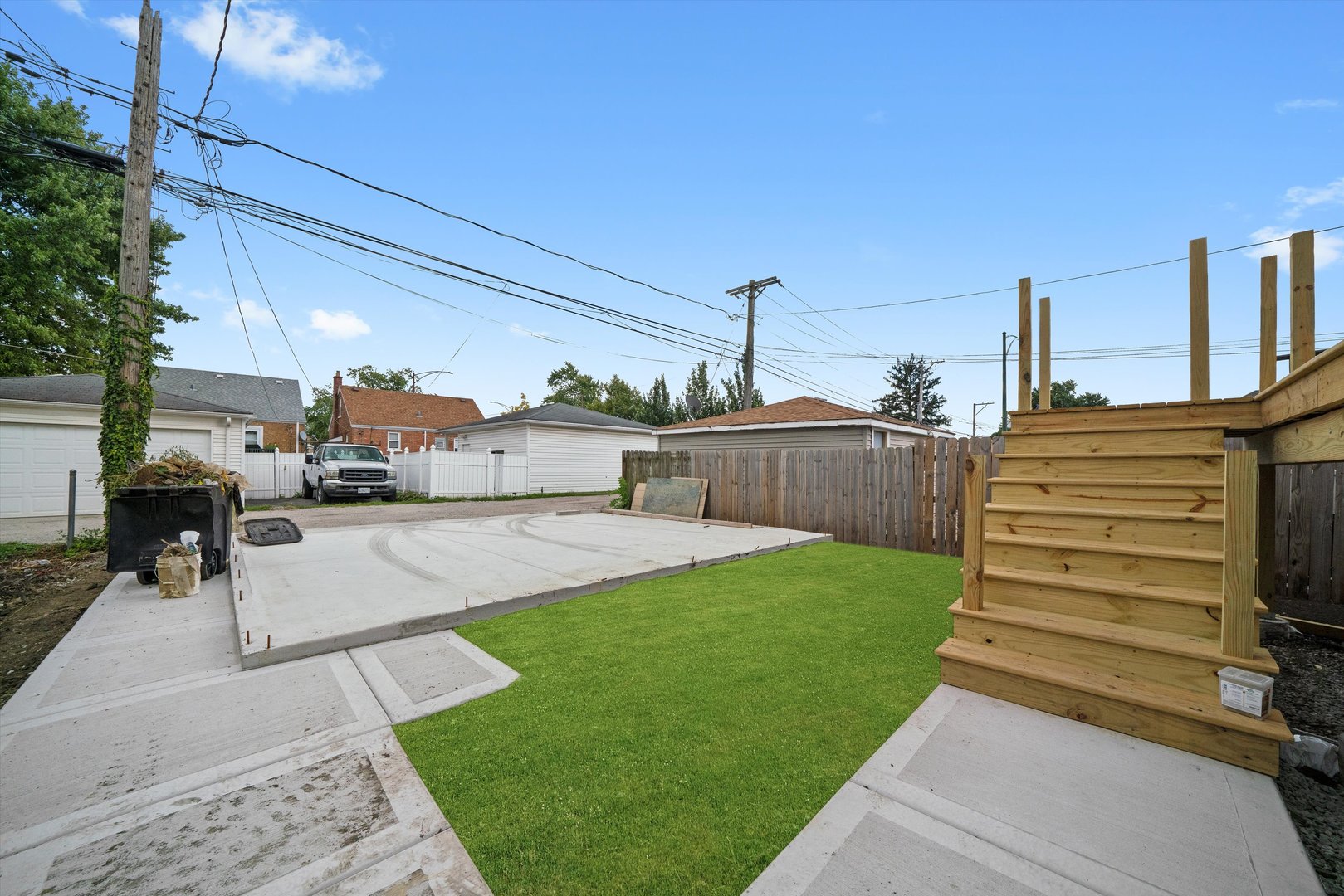 10649 S Sawyer Avenue, Chicago, IL 60655