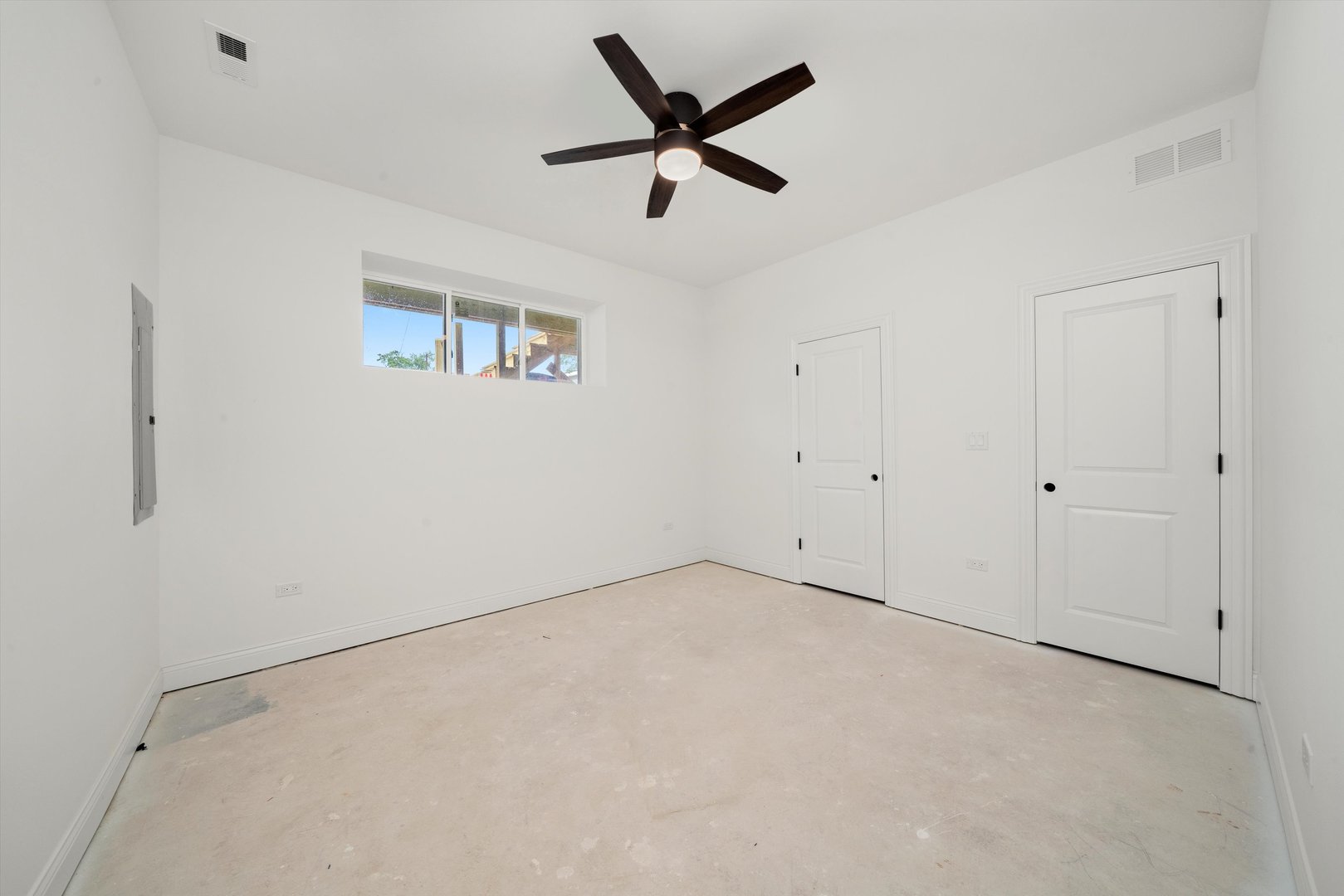 10649 S Sawyer Avenue, Chicago, IL 60655