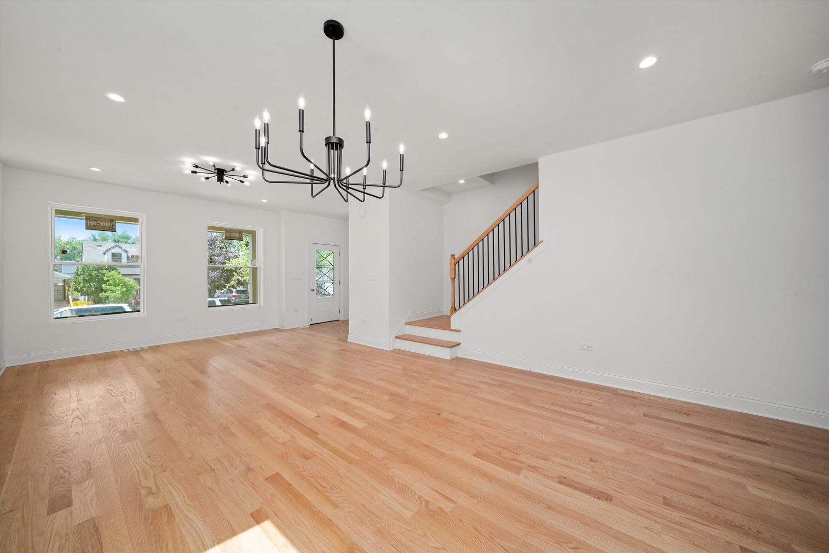 10649 S Sawyer Avenue, Chicago, IL 60655