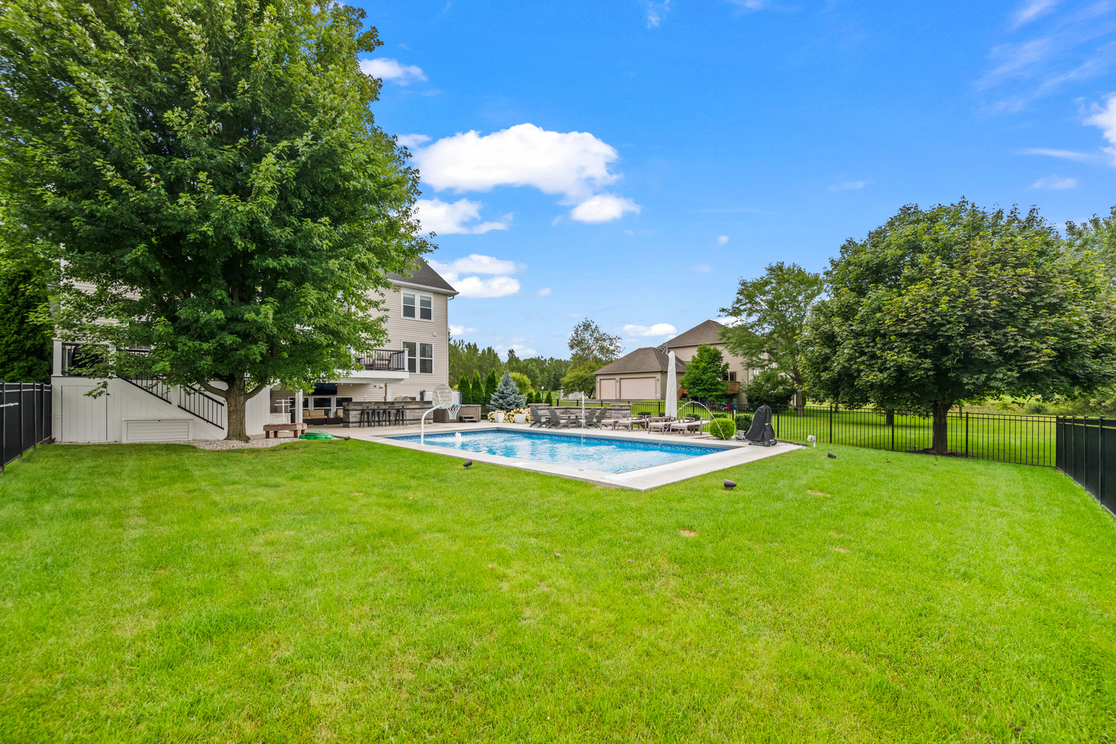 15610 Botterman Road, Huntley, IL 60142