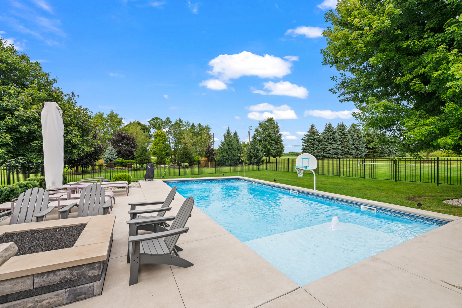 15610 Botterman Road, Huntley, IL 60142