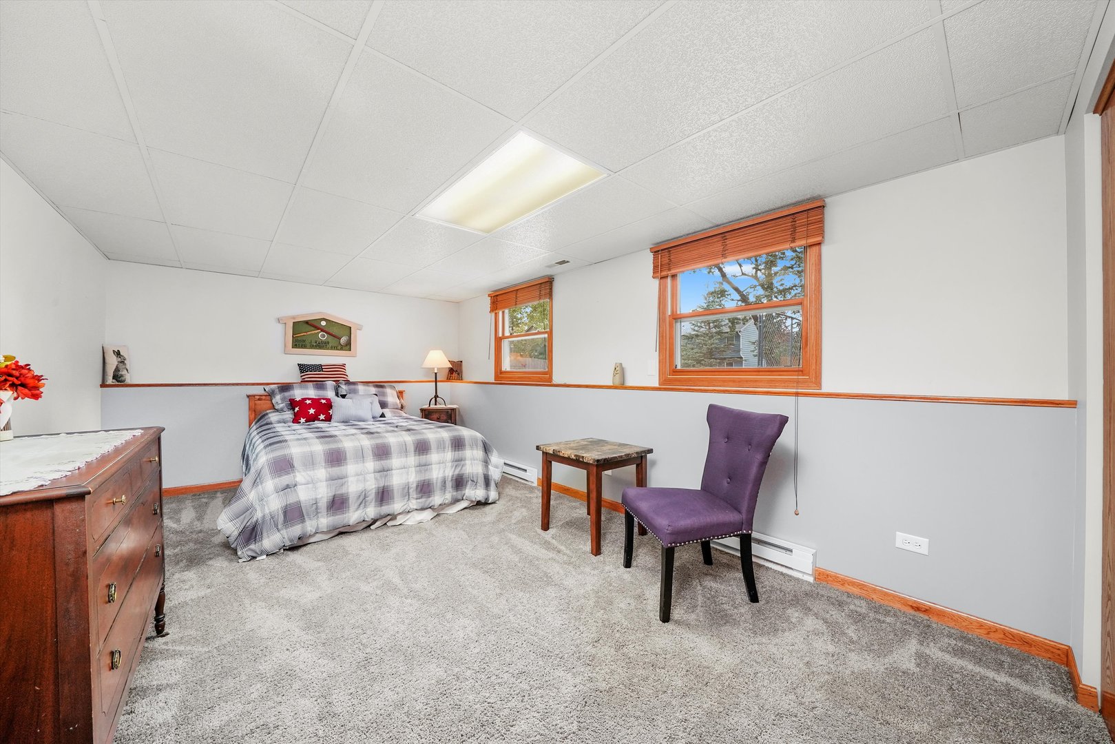 4124 Russell Avenue, Gurnee, IL 60031