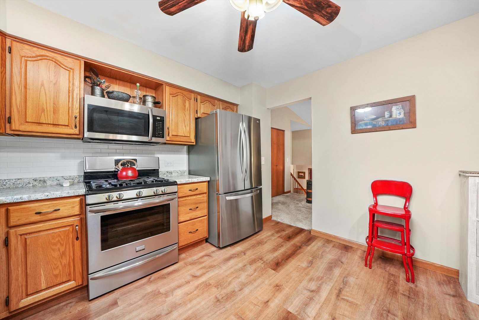 4124 Russell Avenue, Gurnee, IL 60031