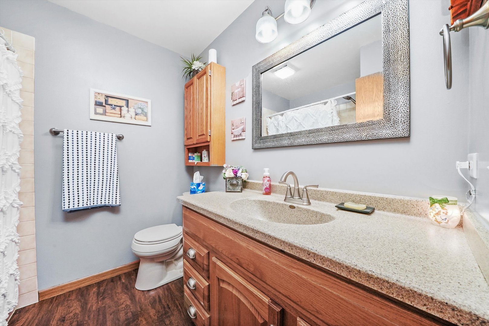 4124 Russell Avenue, Gurnee, IL 60031