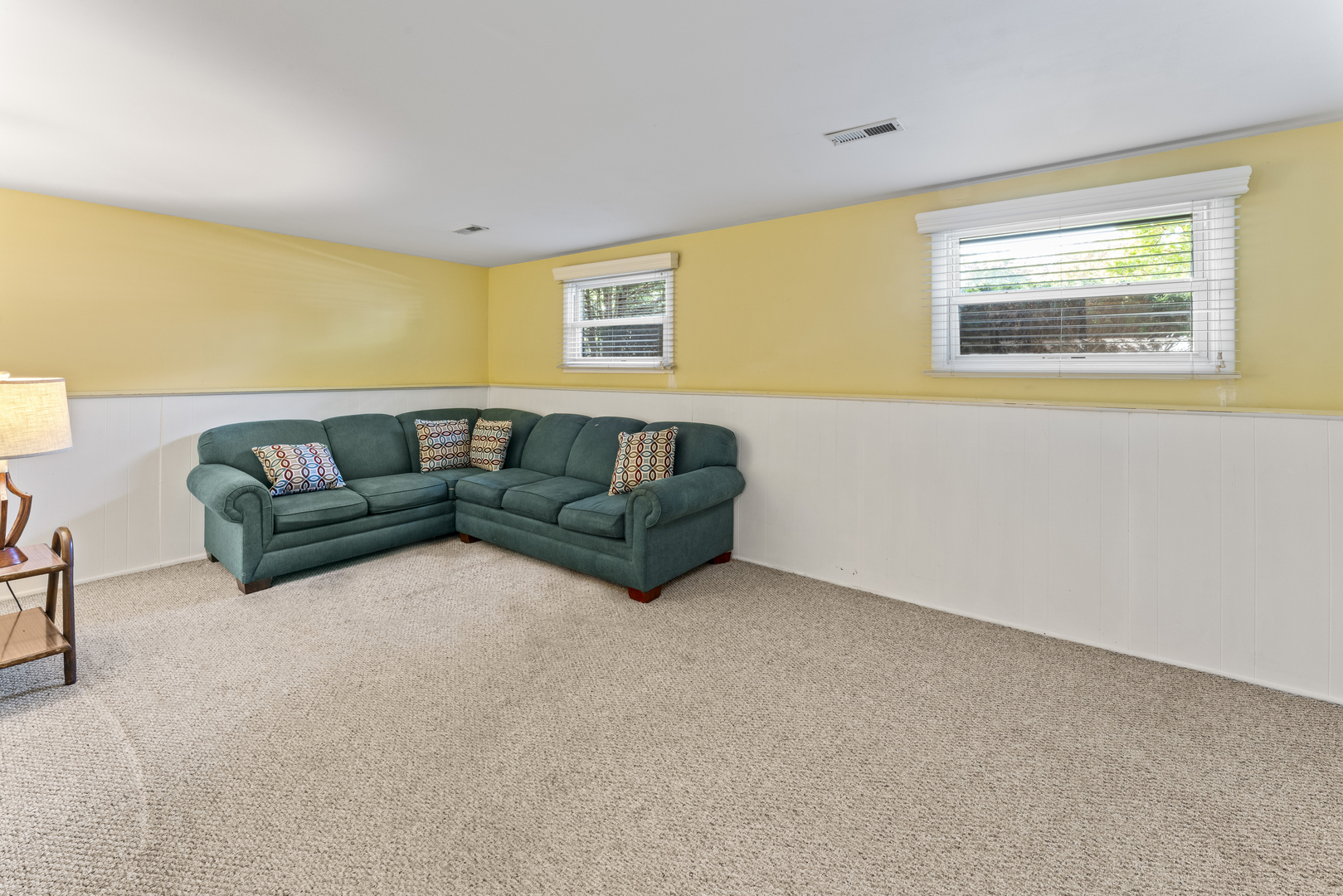 7843 Kensington Lane, Hanover Park, IL 60133