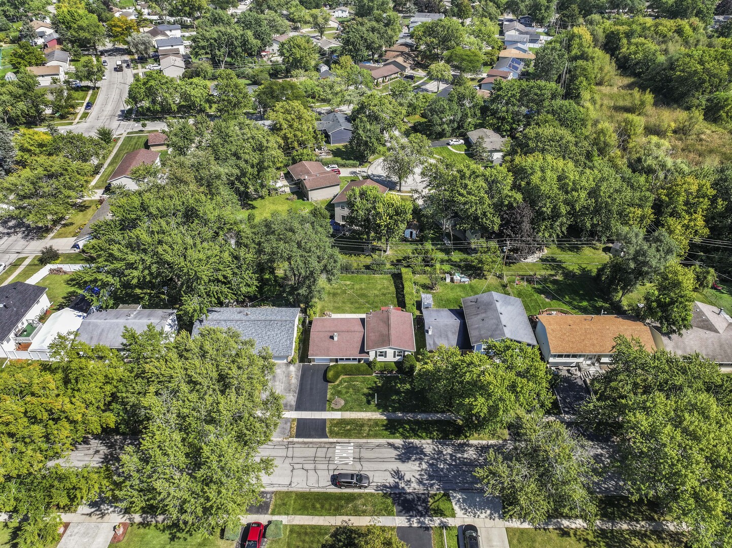 7843 Kensington Lane, Hanover Park, IL 60133