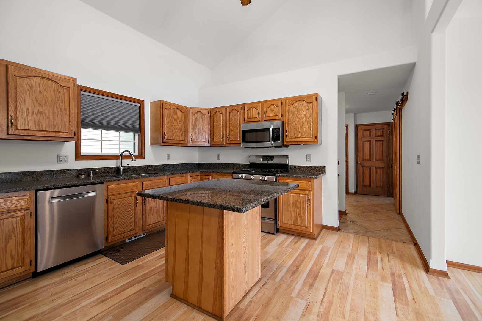 374 S Mcguire Drive, Manteno, IL 60950