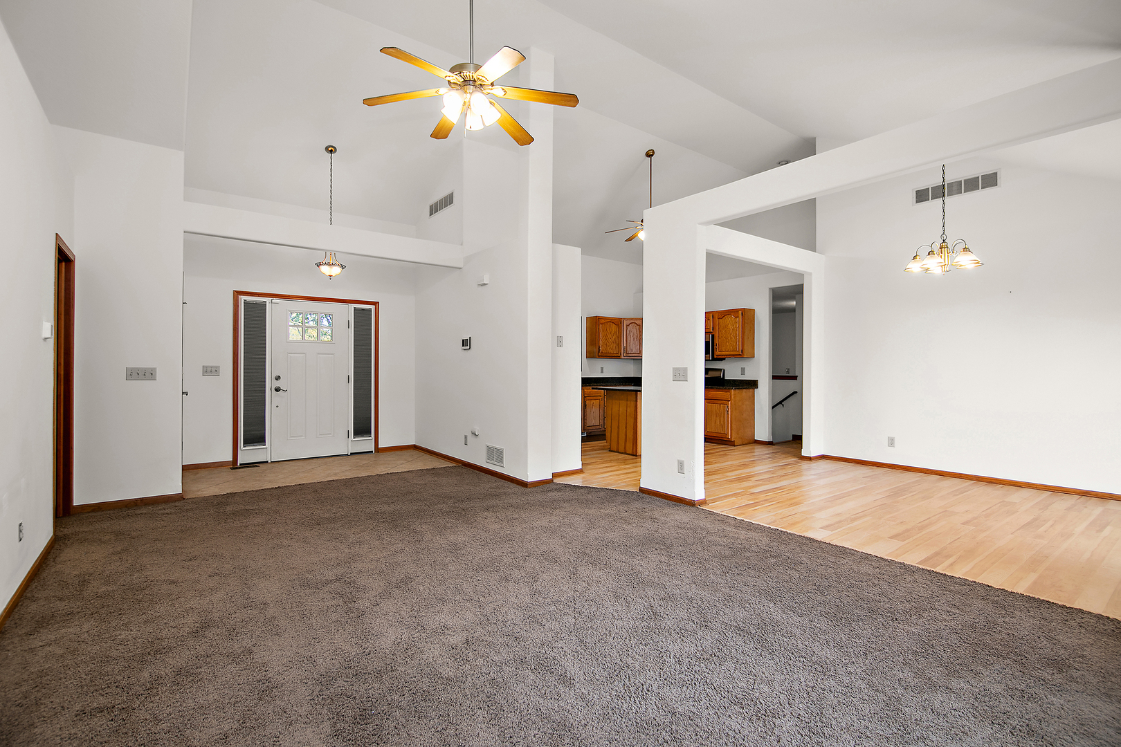 374 S Mcguire Drive, Manteno, IL 60950